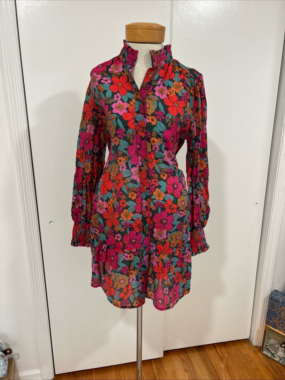 Bohemian Beautiful Colors! Flower Dress Light Comfortable Sexy Front Button Down